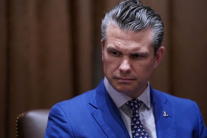 เลขานุการการคุ้มครองของสหรัฐ-hegseth-เพื่อตัดกองทหารรักษาการณ์อาวุโสที่สุด