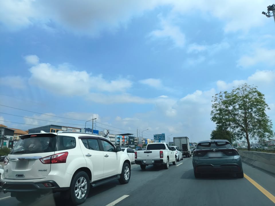 rt@coffeetimecity-1423-น.-ถนนสายเอเชีย-ขาเข้า-ฝั่งตรงข้ามเ-|-2025-05-11-07:35:00