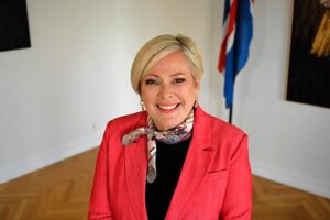 tomasdottir-ประธานสัมภาษณ์/-ไอซ์แลนด์กล่าวถึงความเท่าเทียมทางเพศ