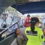 ตำรวจสอบสวนกลาง-ช่วยเหลือไต๋เรือป่วยกลางทะเล-นำส่งโรงพ