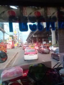 rt@ton31333413-:-18:33-ถนนเทพรัตน-มุ่งหน้าเมกาบางนา-รถติดตั-|-2025-06-19-11:37:00