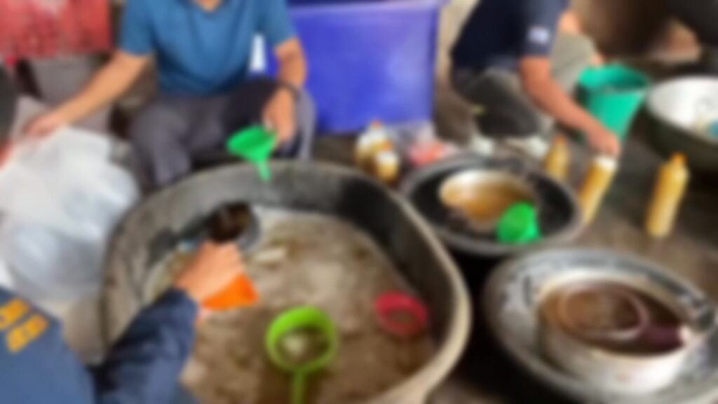 ตชด.ค้นบ้านถูกร้องเรียนมีสิ่งผิดกฎหมาย-ตะลึง-พบใช้พื้นที-|-2025-07-02-14:forty-five:00