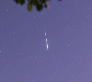gif-ที่หนาวเหน็บของ-2025-perseid