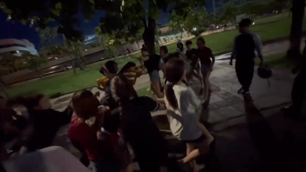 จงวิเคราะห์-เหตุเกิดทุ่งศรีเมืองแห่งหนึ่ง-ของประเทดอุดร-กล