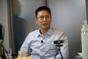 ‘อภินพ’-นักวิชาการนิติศาสตร์-และรัฐธรรมนูญเปรียบเทียบจาก-มธ.