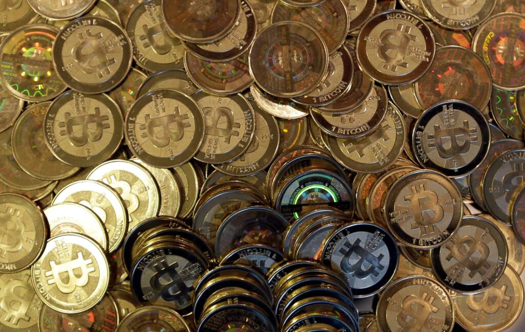 การตั้งข้อสังเกตของรัฐบาลในการลวงลวง-crypto-ครั้งใหญ่และยึด-bitcoin-อย่างเป็นทางการ-14-ผู้ชม