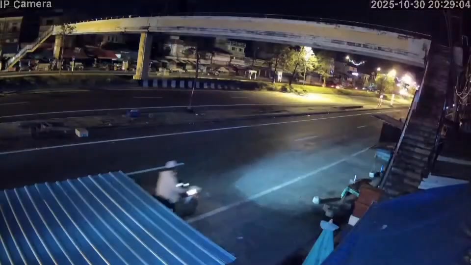 sะเบิดปัตตานี-วันนี้-30-ตค-68-เวลา-2020-น.-เกิดเหตุระเบิ-|-2025-10-30-16:10:00