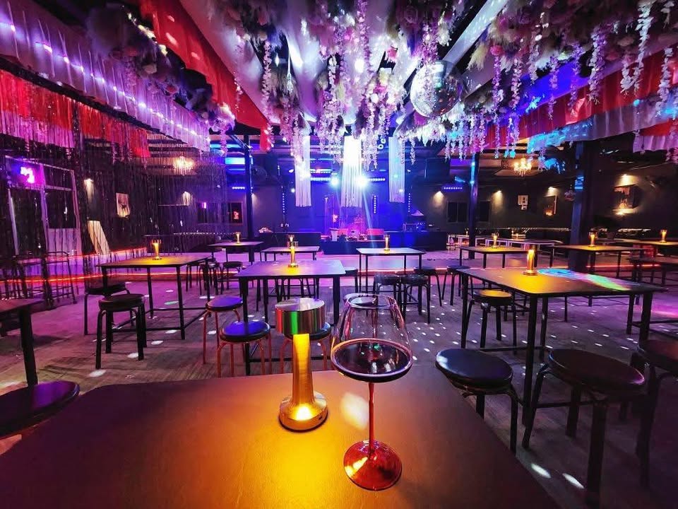 ร้านโรงเหล้า-นครท่าอ้าน-จัดเลี้ยง-สังสรรค์-วันเกิด-เลี้ย-|-2025-10-31-05:28:00