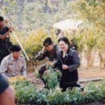 “ต้นพีช-ทรงปลูก”-วันที่-๒๔-เมษายน-๒๕๔๔-สมเด็จพระนางเจ้าสิริก