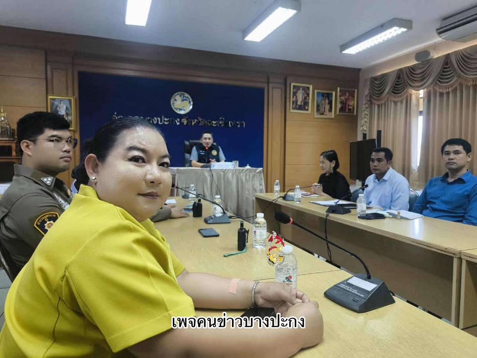 วางแผนแก้ไข-นส.พนิตนาฎ-บุญมี-นายกฝน-นายกเทศมนตรีตำบลพิมพา-|-2025-11-03-07:50:00