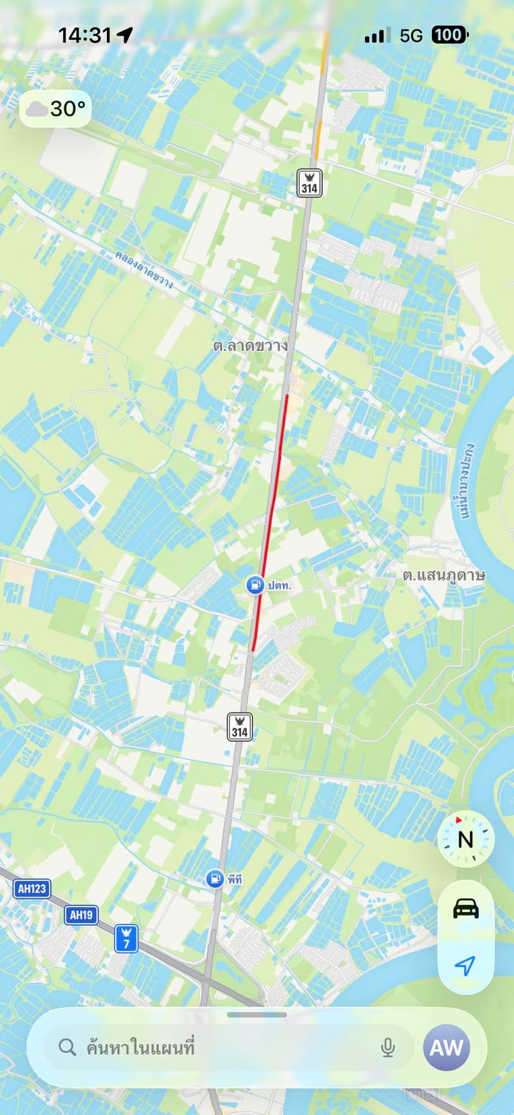 ติดอีกแล้ว-ตั้งแต่เอื้ออาทรแสนภูดาษ-ถนนสิริโสธร-ขาเข้าบางปะ-|-2025-11-03-07:33:00