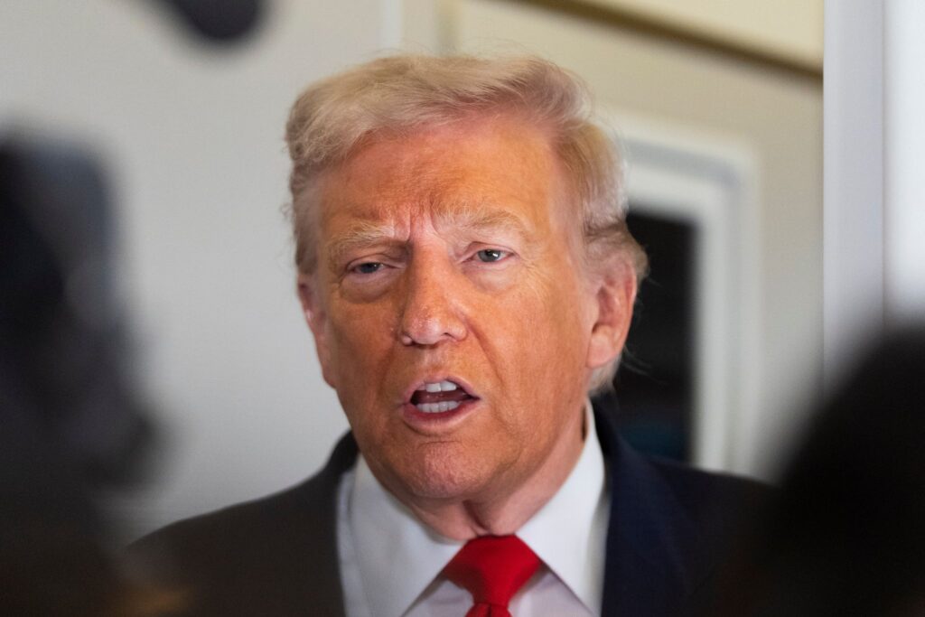 การปรากฏตัวของสีในบางครั้งที่เขาจะไม่ดำเนินการกับไต้หวันเมื่อสิ้นสุดระยะเวลาของมัลติฟ