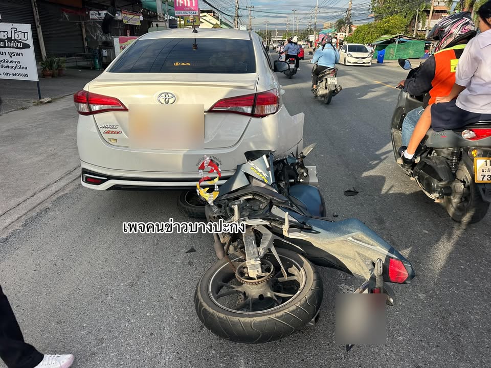 แซงไม่พ้น-หนุ่มอายุ-23-ปี-ขี่รถจักรยานยนต์จะรีบไปทำงาน-ระหว-|-2025-11-17-01:59:00