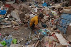 “เราอยากให้เอารถมาช่วยขนขยะออกไป”-สำรวจหาดใหญ่-ในวันที่น้ำลด-หมดตัว-และต้องเริ่มต้นใหม่ท่