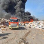 29-พย68-เกิดเหตุเพลิงไหม้โรงงาน-ม4-ตบ่อวิน-อศรีราชา-จ.ช-|-2025-11-29-05:00:00