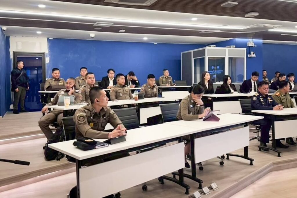 cib-ร่วมเปิดการฝึกอบรม-เทคนิคการสืบสวนขบวนการลักลอบค้ายาเสพ