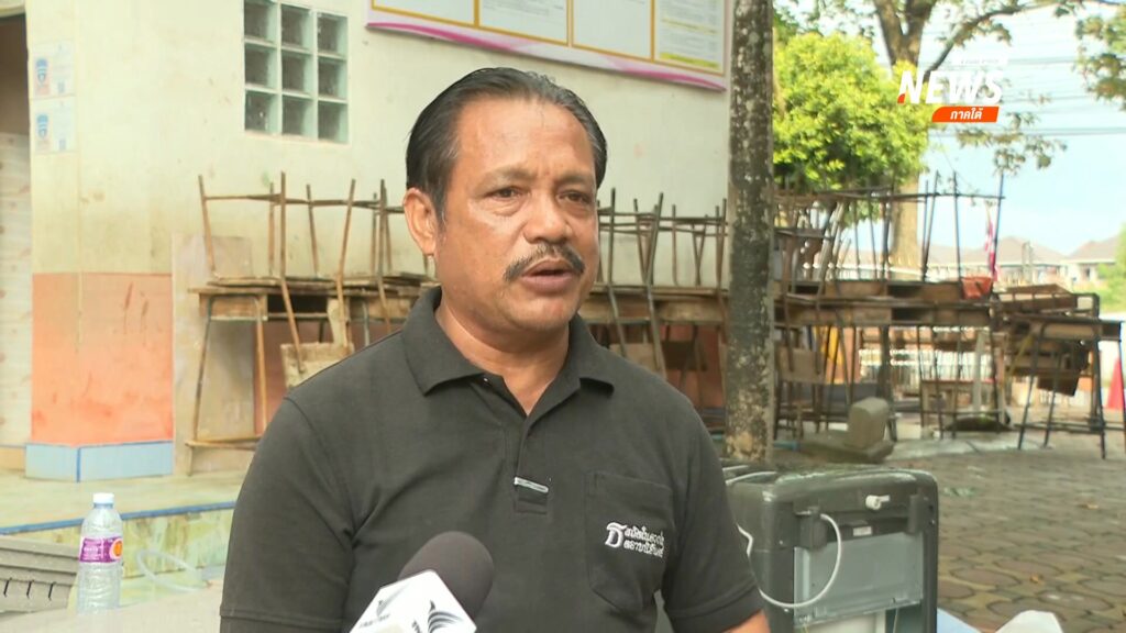 โรงเรียนเริ่มเปิดเรียนหลังน้ำท่วมหาดใหญ่-(feed--wit