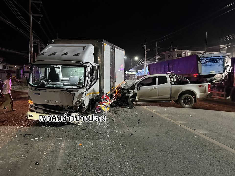 เมาข้ามเลน-ชายวัย-48-ปี-เมาแล้วขับรถกระบะข้ามเลน-ไปชนประสาน-|-2025-12-22-02:30:00