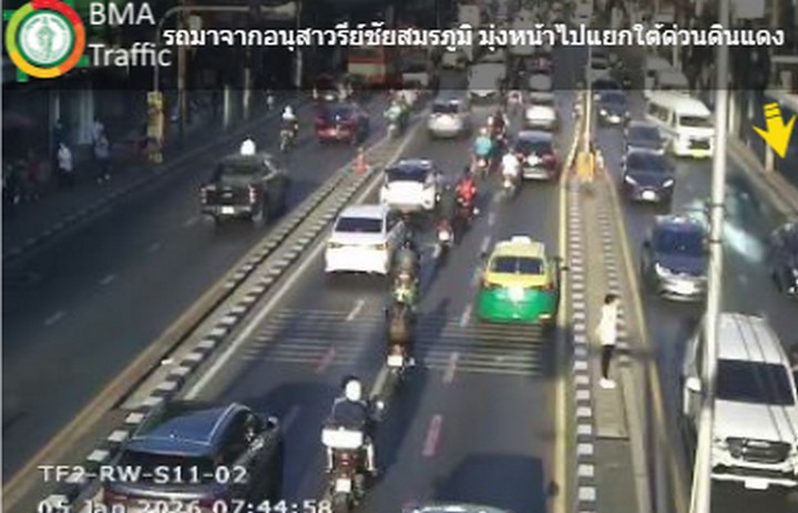 0741-น.-ถนนวิภาวดีรังสิต-ขาเข้า-มุ่งหน้าใต้ด่วนดินแดง-ต่อเน-|-2026-01-05-00:46:00