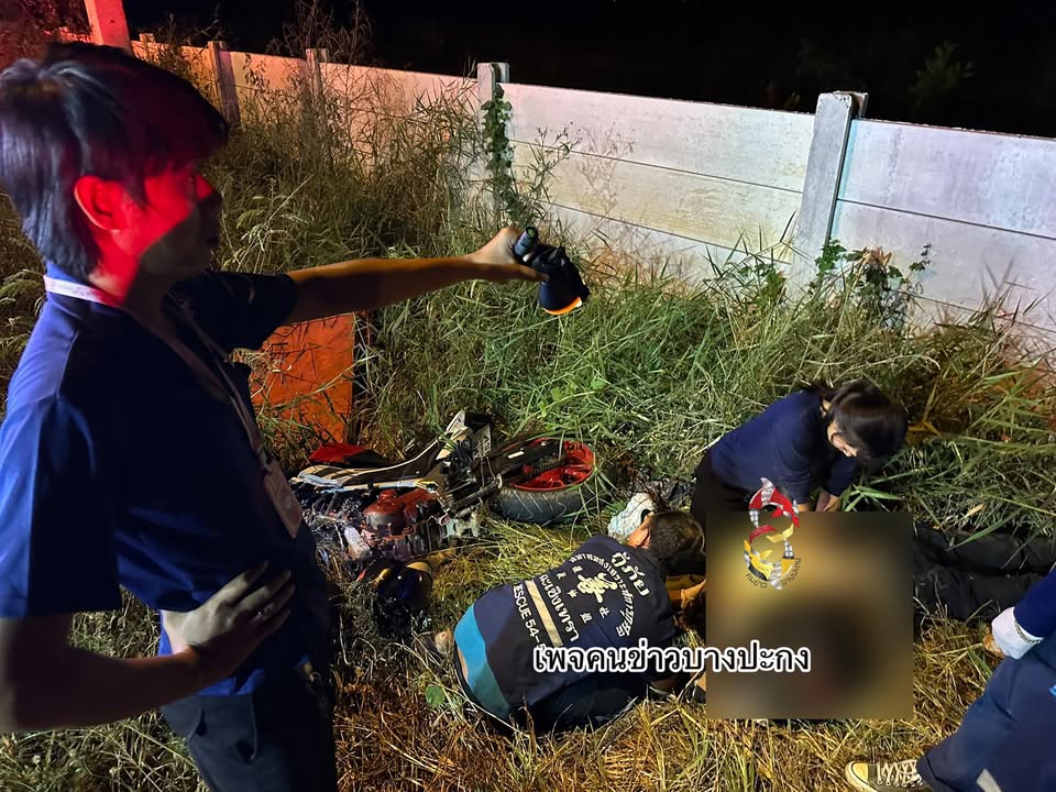 หลุดโค้ง-หนุ่มอายุ-44-ปี-ขี่รถจักรยานยนต์มาด้วยความเร็ว-ก่อ-|-2026-01-18-07:22:00