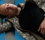 เทคนิคการนอนหลับแบบทหาร-คืออะไร-ช่วยให้หลับได้ภายในสองนาที-ได้จริงหรือ-?