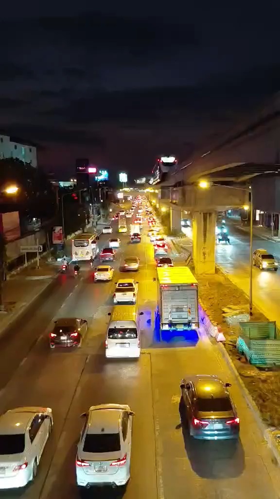 เวลา-1900-น.-ถนนแจ้งวัฒนะ-ขาออก-ช่วงก่อนถึงเลี่ยงเมืองปากเก-|-2026-02-03-12:18:00