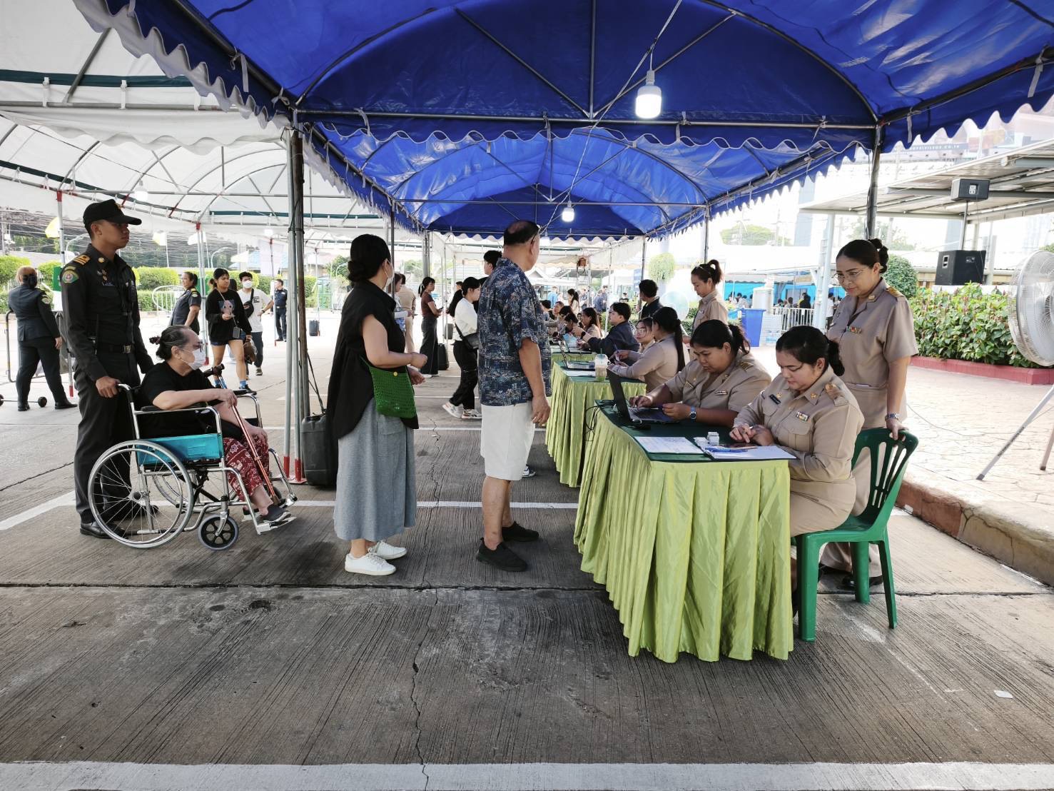 (8-กพ.-69)-นายณรงค์-เรืองศรี-ปลัดกรุงเทพมหานคร-พร้อมคณะผู้บ