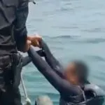 ช่วยหนุ่มตกปลาเจ็ตสกีล่มกลางทะเล-ลอยคอกว่า-20-ชม.-รอดหวุดหวิ