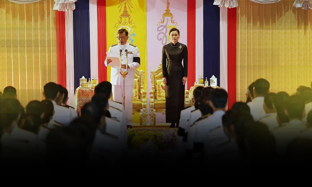 ในหลวง-ราชินี-ทรงรัฐพิธีเปิดประชุมสภาฯ-ให้ยึดความถูกต้อง-ประโยชน์สุขประชาชน