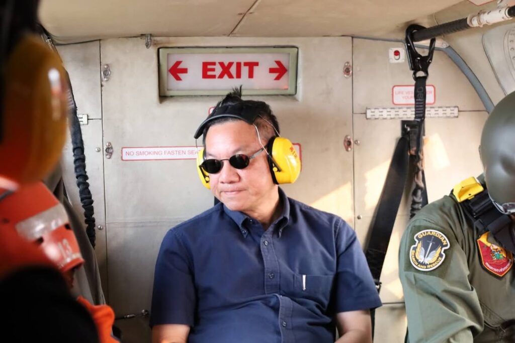 -ปภ-ร่วมคณะ-ปลัด-มท-ขึ้นบิน-ฮปภ.32-ติดตามสถานการณ์ไฟป่าแ