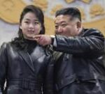 นัยทางการเมืองที่อยู่เบื้องหลังแฟชั่นของ-‘เจ้าหญิง’-คิม-จู-แอ-แห่งเกาหลีเหนือ