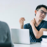 ปวดหลัง-ออฟฟิศซินโดรม-ศูนย์อาชีวเวชศาสตร์ดูแลสุขภาพคนทำงาน-