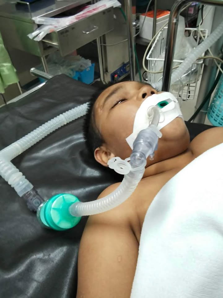 หาดใหญ่-ขอรับบริจาคเลืoดให้-ดช.สิทธินนท์-กิ่งเพ็ง-อายุ13ป-|-2026-04-21-15:06:00