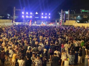 คนแน่นมาก-บรรยากาศงานไหลตลาดโรงสี-(feed--with-fetc-|-2026-04-25-14:34:00