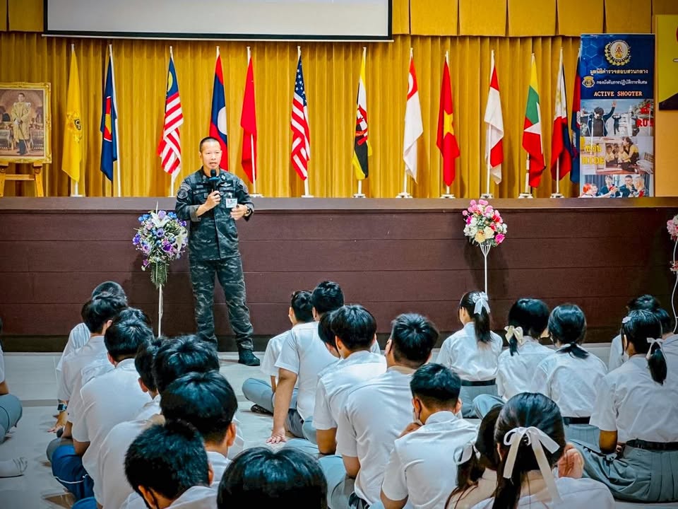 ตำรวจสอบสวนกลาง-จัดอบรมบรรยายให้ความรู้เรื่องการเอาตัว