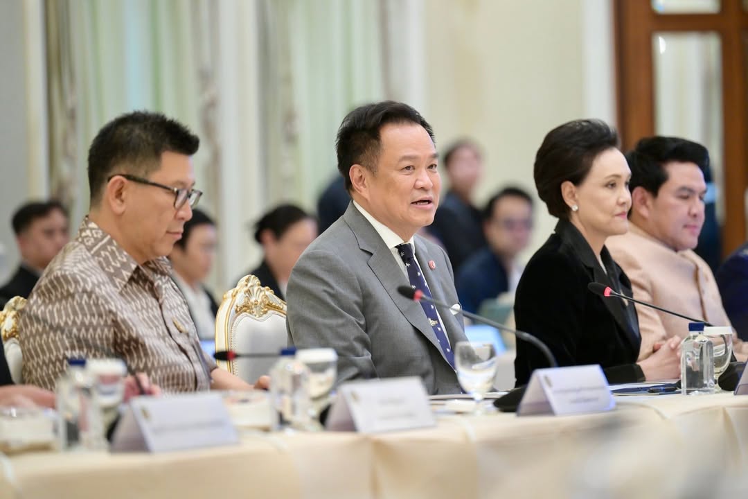 สุรศักดิ์-รับข้อเสนอหอการค้าไทย-หนุนยกระดับความปลอดภัย–เวล