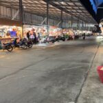 ผู้ใหญ่โน้ตอาหารทะเลสด-ในตลาดบ่อบัว-ฝั่งอาคารพาณิชย์-ติดร้า-|-2026-06-12-22:16:00