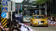 ประมวลภาพเหตุการณ์-ประชาชนร่วมส่งเสด็จ-ตลอดเส้นทางเคลื่อนพระศw-“เจ้าฟ้าพัชรกิติยาภาฯ”