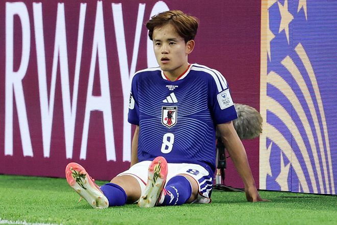 ขาตั้งญี่ปุ่นในทิศทางหลังคูโบะทำร้าย