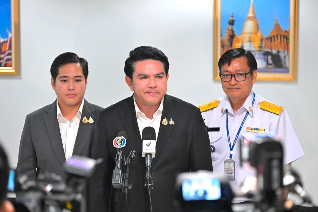 บิ๊กเอ-เจ้ากระทรวงการท่องเที่ยวและกีฬา-นั่งหัวโต๊ะ-ประชุม