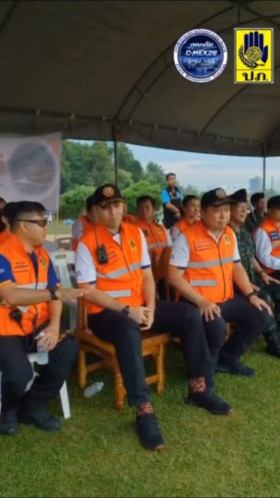 ️-เฮลิคอปเตอร์-ทร-ทบ-ผนึกกำลังทีมเรือกู้ภัย-ปภ.-มูลนิธ
