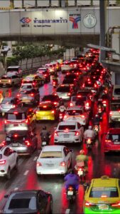 1826-น.-กลับถึงบ้านกันหรือยัง-ฝนยังตกอยู่-เดินทางปลอดภัยนะ-|-2026-08-31-11:29:00
