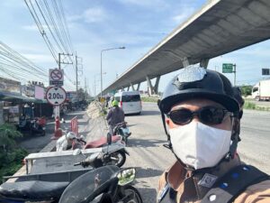 ไม่เข้าใจจริงๆรถยนต์ที่เข้ามากลับรถใต้สะพานในเวลาห้าม-พอถามก-|-2026-09-05-02:04:00