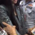 เน่เน่รอยัลแชมป์-atg-เดินทางถึงสนามบินจังหวัดภูเก็ตคุณยายและญาติ-รว