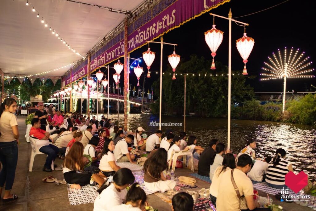 ประชาชนเริ่มทยอยเข้าจับจองพื้นที่-ในงานประเพณีรับบัว-(วันโย-|-2026-10-24-22:22:00